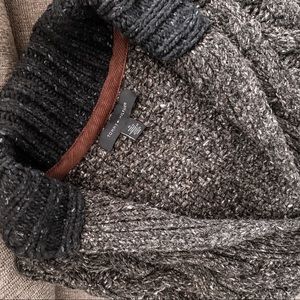 MENS TOMMY HILFIGER SWEATER